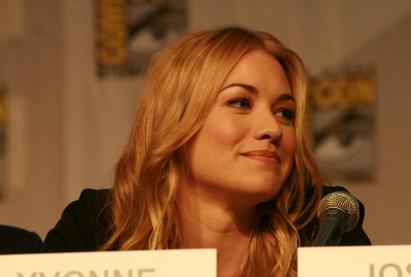 Comic-Con 2010 - Yvonne Strahovski of Chuck!