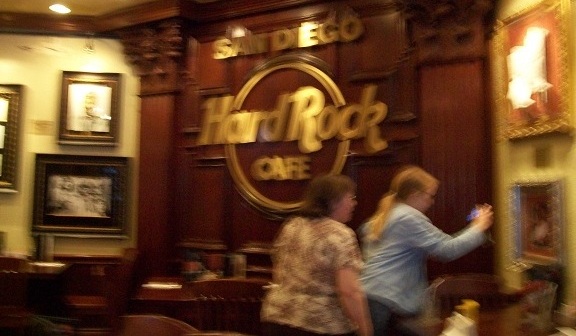 ComicCon 2010 WHR Team Dinner at HardRock