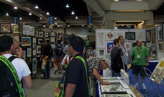 ComicCon 2010 Inside Exhibition Hall!