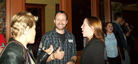 2009-LA-SGCon-Ryan-Robbins-rrives-at-Karaoke