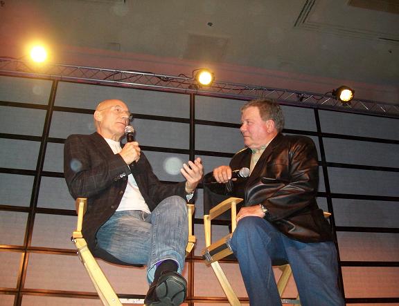 Sir Patrick Stewart & William Shatner Final Moments on Stage!