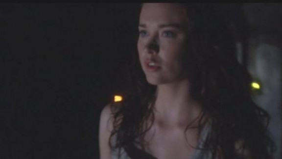 2010 SGU S1x11 Space - Elyse Levesque as Chloe Armstrong