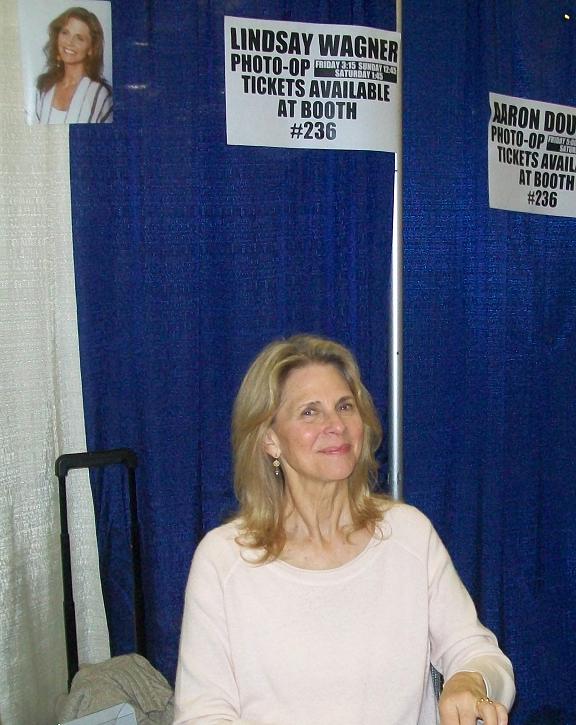 2010 WonderCon - Lindsay Wagner