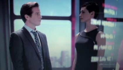 V Series S2x03 Laid bare - Chad Decker Doube Agent