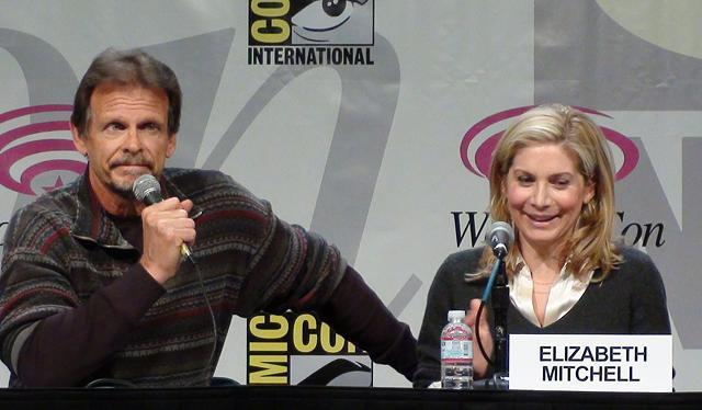 WonderCon 2011: V Series Interviews with Scott Rosenbaum, Elizabeth Mitchell and Marc Singer PLUS Season Three Secrets!