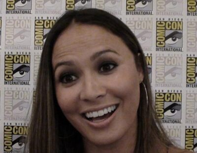 Falling Skies Interview: Moon Bloodgood is Positively Packing!