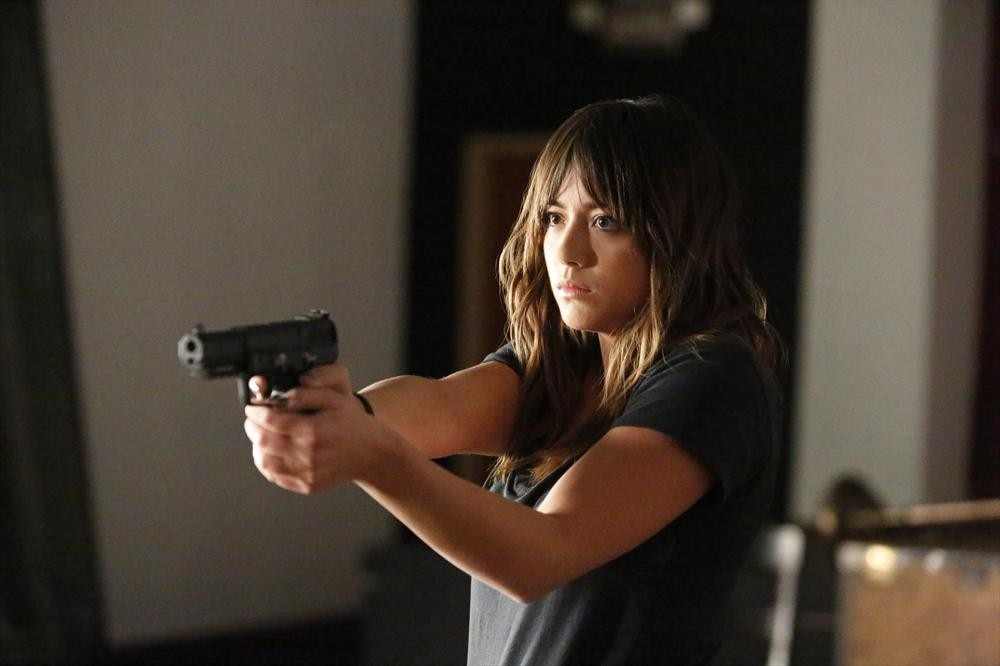 Agents of S.H.I.E.L.D. – Ye Who Enter Here Skye Rolling in The Deep and Poor Mac!