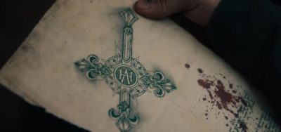 Van Helsing S4x04 Axel gets an enchanted compass from Vanessa