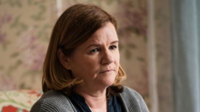 Jeannie Anderson portrayed by Mare Winningham