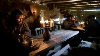 Van Helsing S5x01 Jack and Florian meet in a local pub