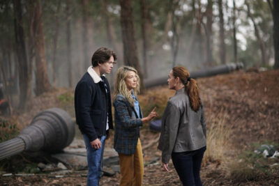 La Brea S1x01 Josh and Eve confront Marybeth