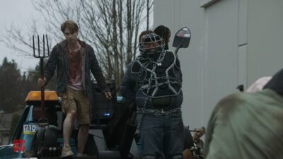 Day of the Dead S1x10 Rhodes is used for Zombie bait