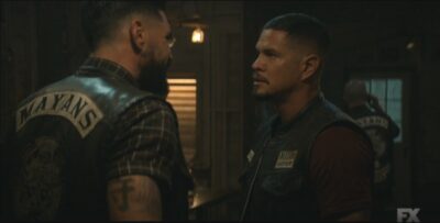 Mayans MC S4x06 EZ hears the news from Oakland