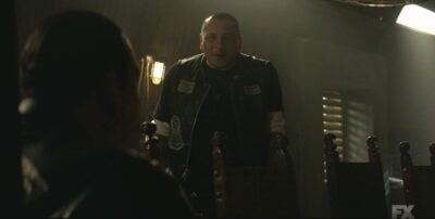 Mayans MC S4x06 Hank tells Marcus he is 100 percent certain it was the SOA