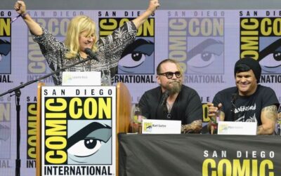 Kurt Sutter and Elgin James at Comic-Con with Lynette Rice