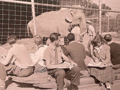 Mushka Andreas Deja learning at the zoo