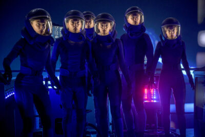 The Ark S2x03 The crew suits up for the Anomaly