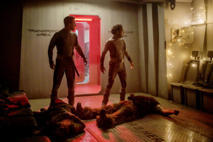 The Ark S2x06 Brice is saved by Lane as they fight off the Gen3 clones