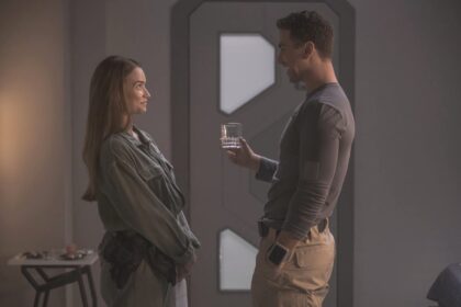 The Ark S2x07 Eva and James share a vodka