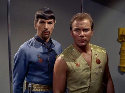 Star Trek - Captain Kirk and Alt Mr Spock in Mirror, Mirror