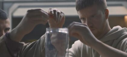 S2x08 Milos prepares the drug to knock out the crew