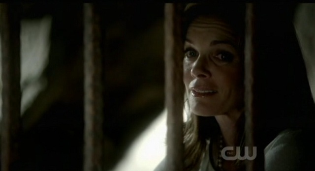 3x02 TVD Carol Lockwood