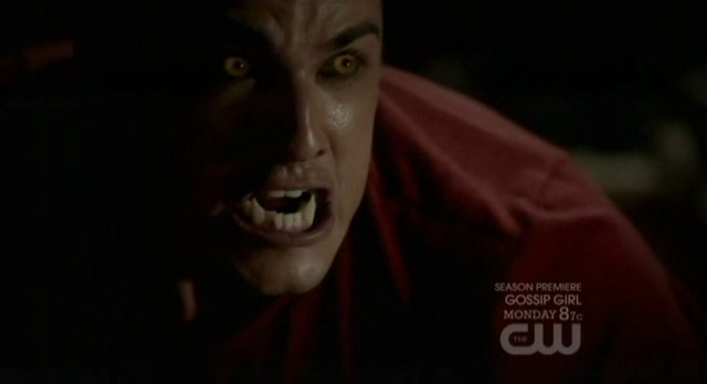 3x02 TVD Tyler Mom monster scene 3