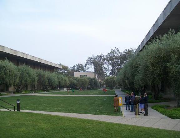 Caltech Campus Beckman Environs