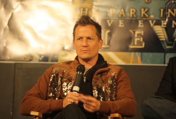 Chevron 7.3 Corin Nemec