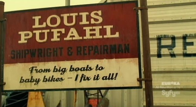 Haven S2x03 - Louis' repair shop