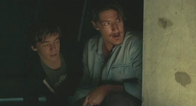 Haven S2x08 - Duke and Henry on the run