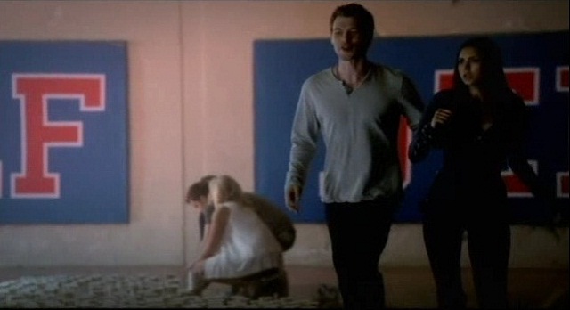 The Vampire Diaries 3x05 Klaus takes Elena to gym