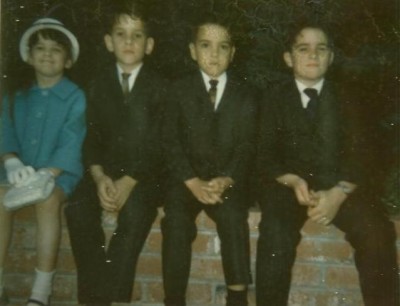 Robert K. Weeks Sr children (l-r) Jeanne, Robert Jr., Gene and Kenn circa 1969