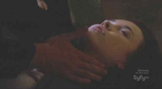 SGU S1x08 - Chloe-Dies left view