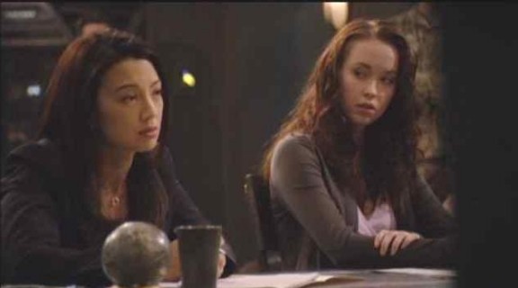 SGU-S1x10-Ming-Chloe-Court-01