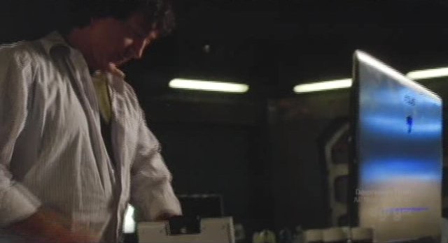 SGU S2x14 - Brody with the music player!