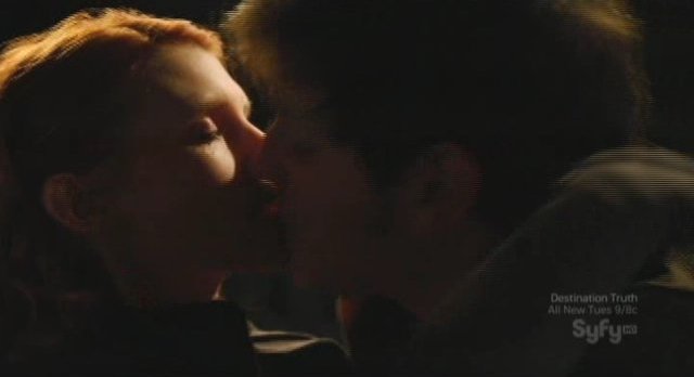 SGU S2x14 - Ginn and Eli kiss