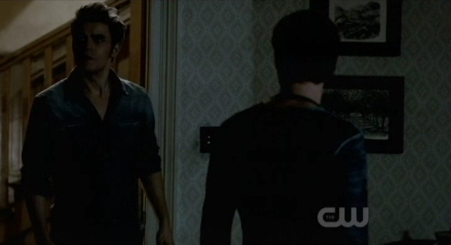 The Vampire Diaries S3x03 Stefan and Klaus at the apartment