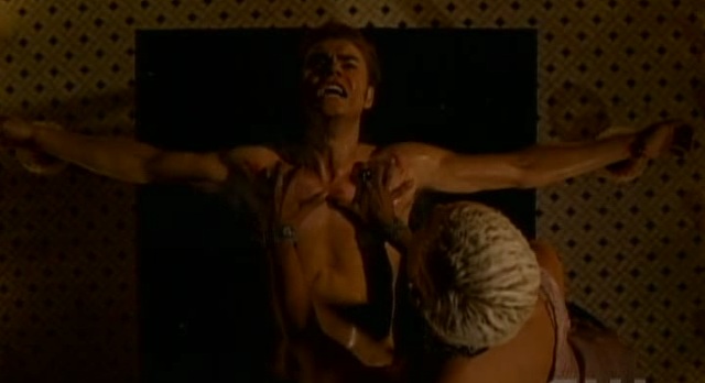 The Vampire Diaries 3x04 Gloria tortures Stefan