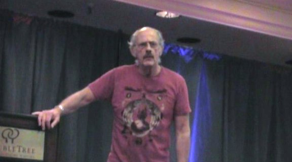 VulcanCon 2010 Christopher Lloyd from panel