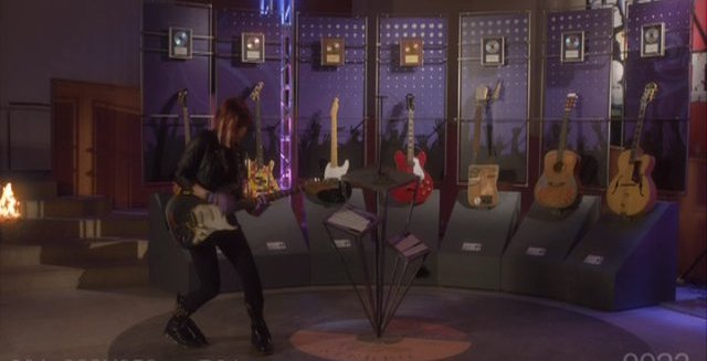 Warehouse 13 S3x01 Claudia rocks on Hendrix guitar