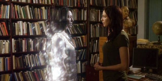 Warehouse 13 S3x01 H.G. Wells tells Myka via holographic interface