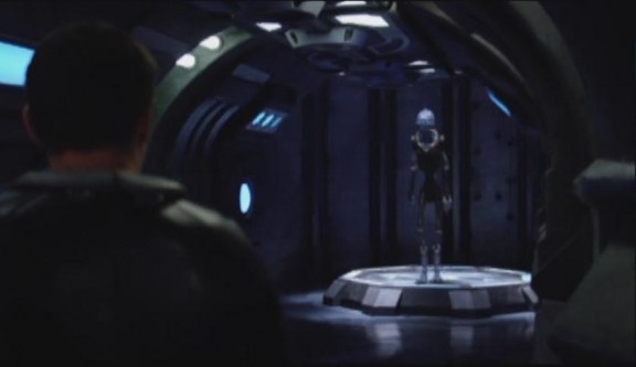 2010 SGU S1x11 Space Young sees the Alien