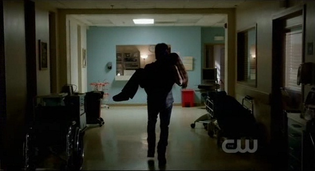 The Vampire Diaries 3x05 Damon rescues Elena