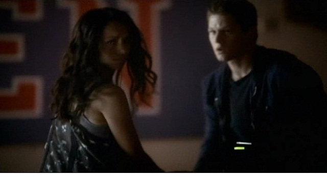 The Vampire Diaries 3x05 Bonnie rushes to break the curse