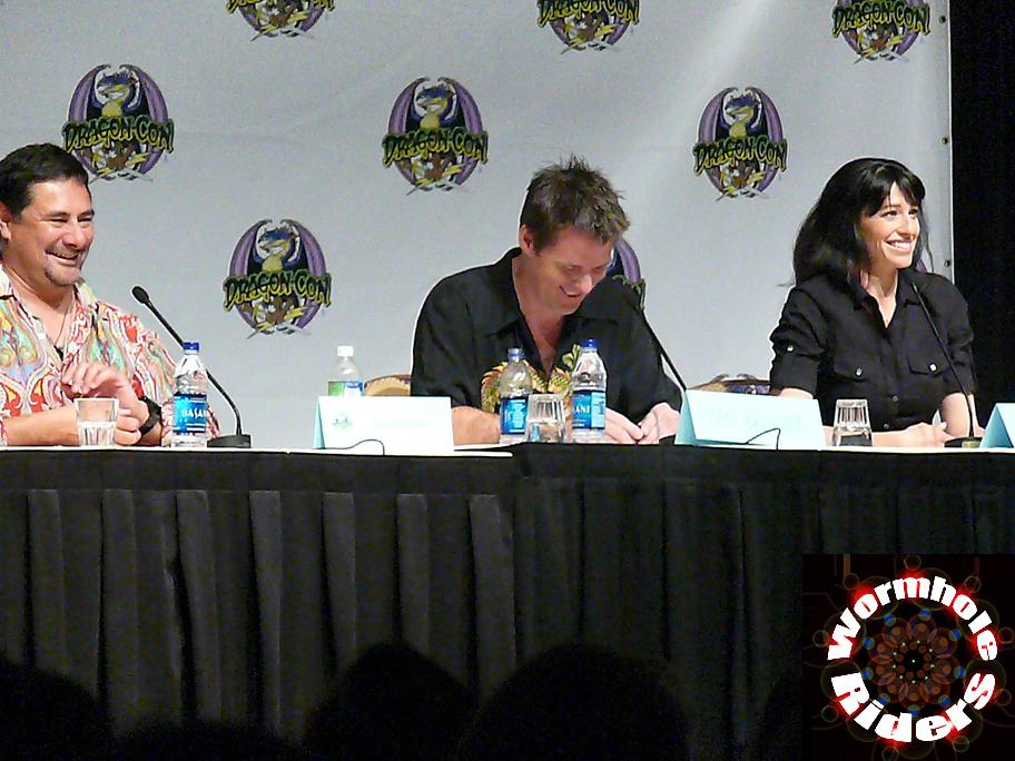 MondayFarscape Panel